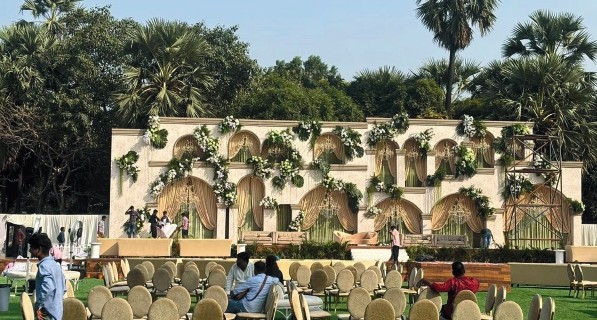 banquet hall